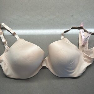 Victoria’s Secret ￼36 DDD push up bra